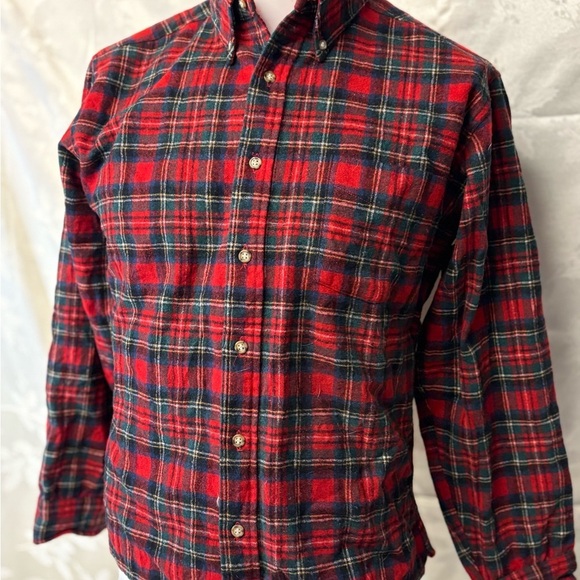Pendleton Red and Green Plaid Casual Button Down Shirt - Picture 2 of 11